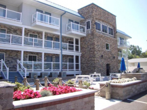 Put-in-Bay Waterfront Condo #210